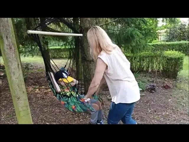 Jak zrobić krzesło brazylijskie - krok po kroku z materiałami i wskazówkami